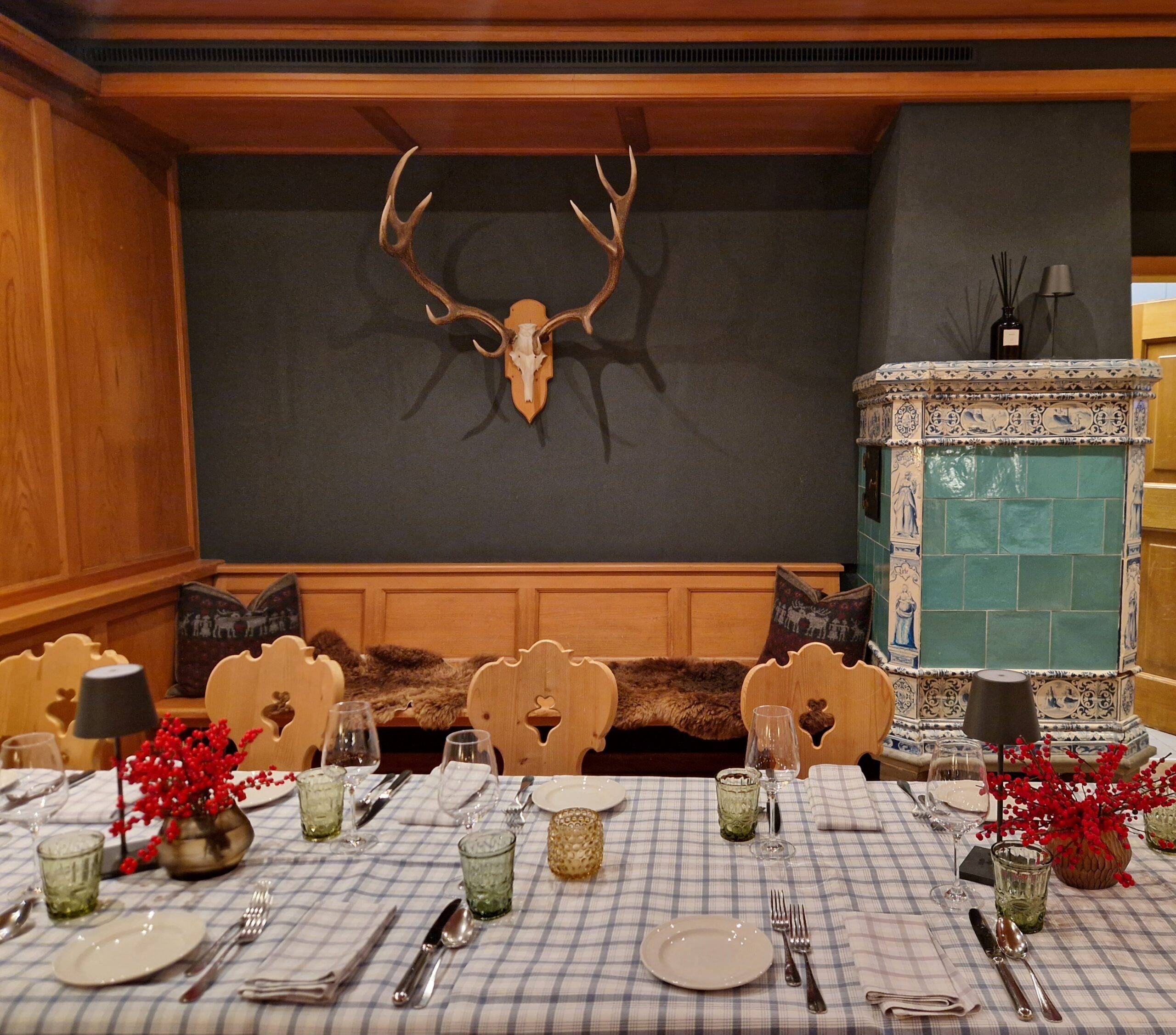 A traditional Omani meal served on a large table, showcasing hospitality, etiquette, and Omani culture